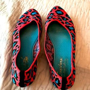 Sketchers flare size 10